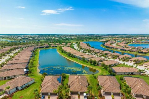 Casa en alquiler en Venice, Florida, 2 dormitorios, 145.67 m2 № 1618375 - foto 2
