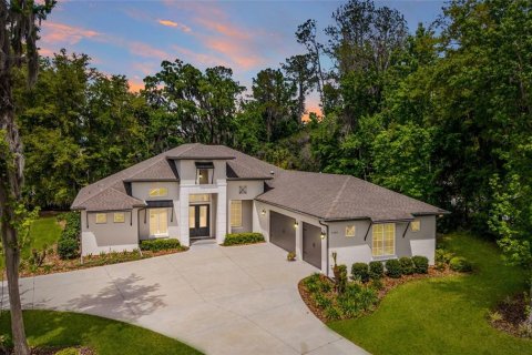 Casa en BELLECHASE en Ocala, Florida 4 dormitorios, 276.01 m2 № 2129980