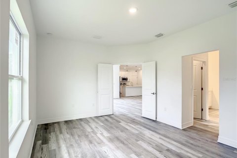 House in North Port, Florida 4 bedrooms, 164.72 sq.m. № 2211155 - photo 20
