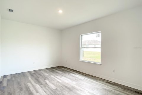 House in North Port, Florida 4 bedrooms, 164.72 sq.m. № 2211155 - photo 19