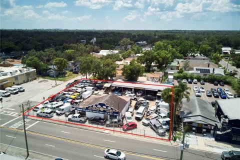 Commercial property in Tampa, Florida № 1837828 - photo 15