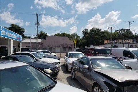 Commercial property in Tampa, Florida № 1837828 - photo 9