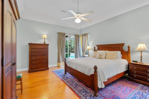 House in Orlando, Florida 5 bedrooms, 328.6 sq.m. № 1759549 - photo 30
