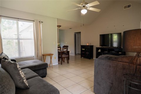 House in Orlando, Florida 3 bedrooms, 108.51 sq.m. № 1788096 - photo 16
