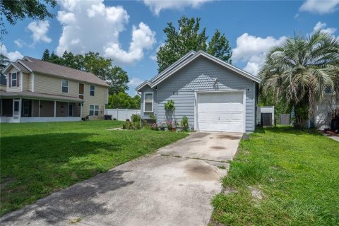 House in Orlando, Florida 3 bedrooms, 108.51 sq.m. № 1788096 - photo 2