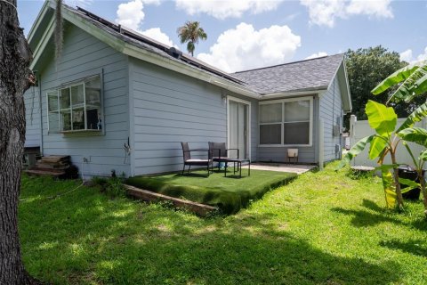 House in Orlando, Florida 3 bedrooms, 108.51 sq.m. № 1788096 - photo 9