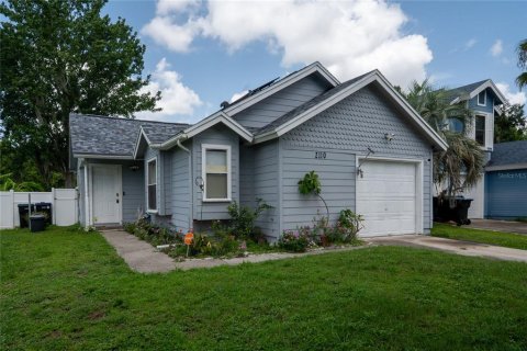 House in Orlando, Florida 3 bedrooms, 108.51 sq.m. № 1788096 - photo 4