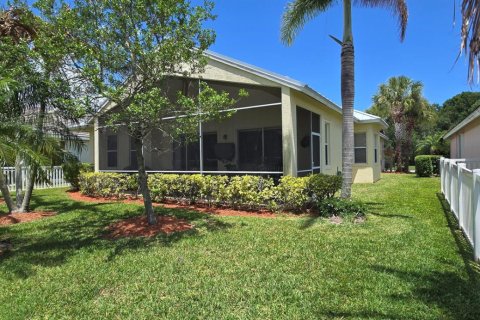 Casa en venta en Port St. Lucie, Florida, 3 dormitorios, 180.42 m2 № 2087945 - foto 4