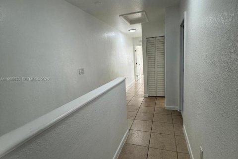 Купить таунхаус в Майами-Гарденс, Флорида 3 спальни, 131.83м2, № 2010272 - фото 20