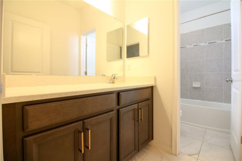 Casa en alquiler en Lakeland, Florida, 5 dormitorios, 242.2 m2 № 1912057 - foto 28