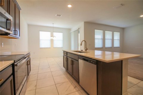 Casa en alquiler en Lakeland, Florida, 5 dormitorios, 242.2 m2 № 1912057 - foto 13