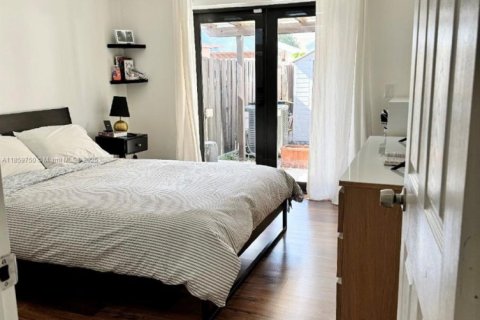 Купить виллу или дом в Майами, Флорида 3 спальни, 105.91м2, № 1888150 - фото 10