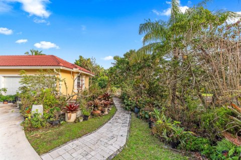 Casa en venta en Lake Worth, Florida, 3 dormitorios, 384.62 m2 № 2187621 - foto 12