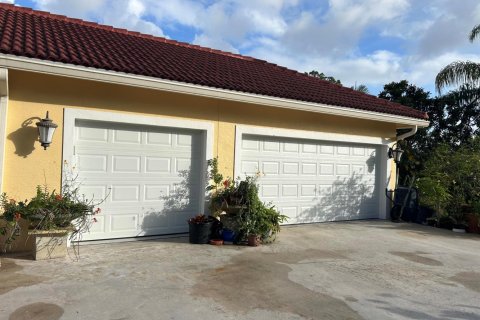 Casa en venta en Lake Worth, Florida, 3 dormitorios, 384.62 m2 № 2187621 - foto 4