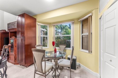 Casa en venta en Lake Worth, Florida, 3 dormitorios, 384.62 m2 № 2187621 - foto 14