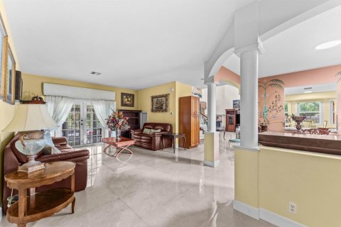 Casa en venta en Lake Worth, Florida, 3 dormitorios, 384.62 m2 № 2187621 - foto 9