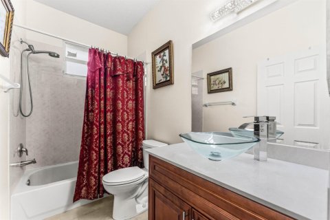 Casa en venta en Lake Worth, Florida, 3 dormitorios, 384.62 m2 № 2187621 - foto 27