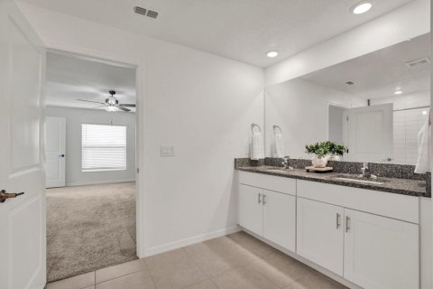 Villa ou maison à vendre à San Antonio, Floride: 4 chambres, 180.14 m2 № 2408160 - photo 15