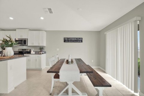 Villa ou maison à vendre à San Antonio, Floride: 4 chambres, 180.14 m2 № 2408160 - photo 10