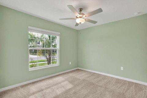 Villa ou maison à vendre à San Antonio, Floride: 4 chambres, 180.14 m2 № 2408160 - photo 18