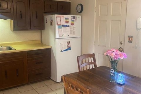 House in Edgewater, Florida 2 bedrooms, 121.42 sq.m. № 1675096 - photo 11