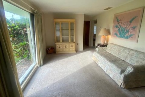 House in Edgewater, Florida 2 bedrooms, 121.42 sq.m. № 1675096 - photo 13