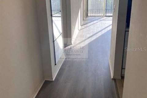 Condominio en alquiler en Clearwater, Florida, 2 dormitorios, 89.19 m2 № 1518075 - foto 2