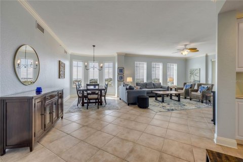 Condo in New Smyrna Beach, Florida, 3 bedrooms  № 1832948 - photo 27