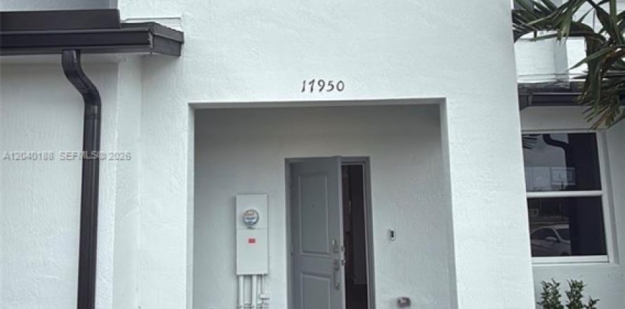 Touwnhouse à Florida City, Floride 3 chambres, 131.36 m2 № 2086429