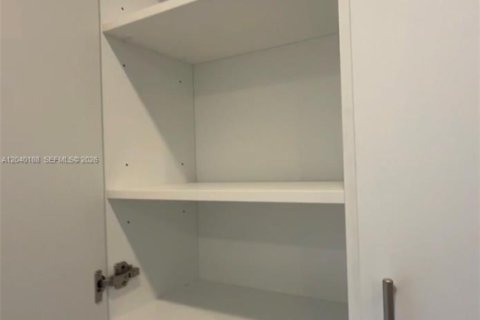 Touwnhouse à louer à Florida City, Floride: 3 chambres, 131.36 m2 № 2086429 - photo 6