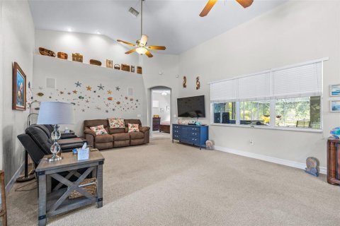 Casa en venta en Indian lake estates, Florida, 3 dormitorios, 241.36 m2 № 1680960 - foto 10