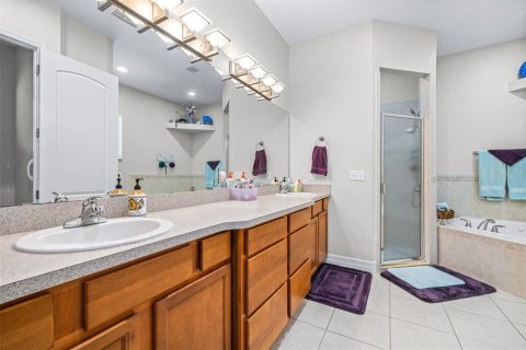 Casa en venta en Indian lake estates, Florida, 3 dormitorios, 241.36 m2 № 1680960 - foto 23