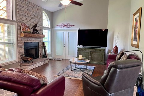 House in Winter Haven, Florida 3 bedrooms, 162.02 sq.m. № 1685095 - photo 12