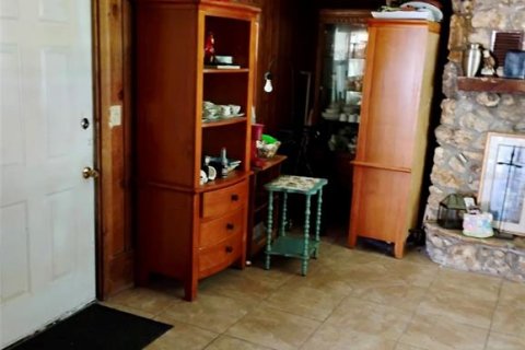 Casa en venta en Fruitland Park, Florida, 4 dormitorios, 174.75 m2 № 1894345 - foto 9