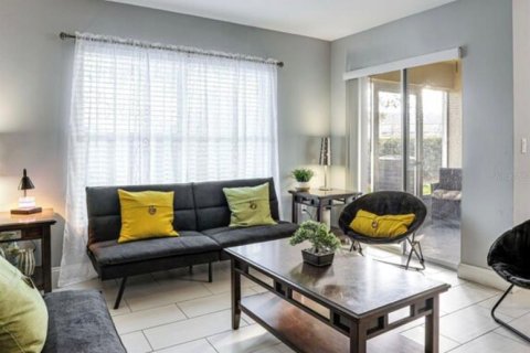 Touwnhouse à louer à Kissimmee, Floride: 3 chambres, 155.15 m2 № 2096409 - photo 8