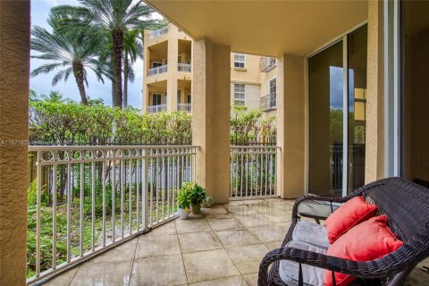 Condo in Aventura, Florida, 2 bedrooms  № 1922546 - photo 30