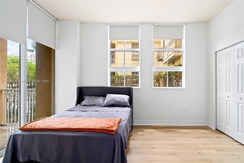 Condo in Aventura, Florida, 2 bedrooms  № 1922546 - photo 22