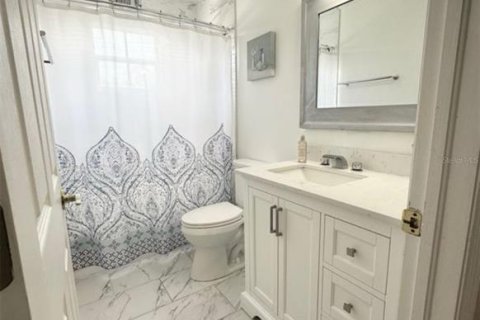 Casa en alquiler en Riverview, Florida, 4 dormitorios, 225.2 m2 № 1918587 - foto 12