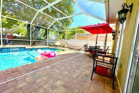 Casa en alquiler en Riverview, Florida, 4 dormitorios, 225.2 m2 № 1918587 - foto 16