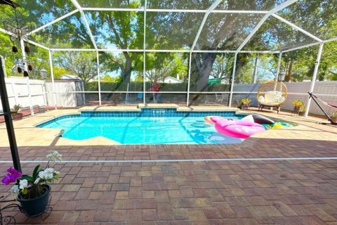 Casa en alquiler en Riverview, Florida, 4 dormitorios, 225.2 m2 № 1918587 - foto 14