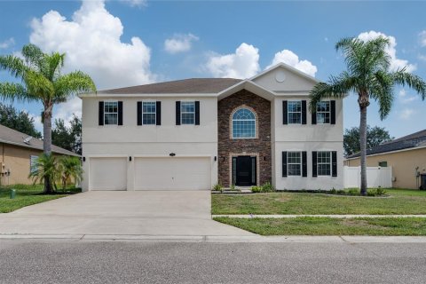 Villa ou maison à vendre à Titusville, Floride: 6 chambres, 365.85 m2 № 1853468 - photo 1