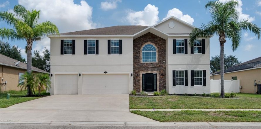 Villa ou maison à Titusville, Floride 6 chambres, 365.85 m2 № 1853468