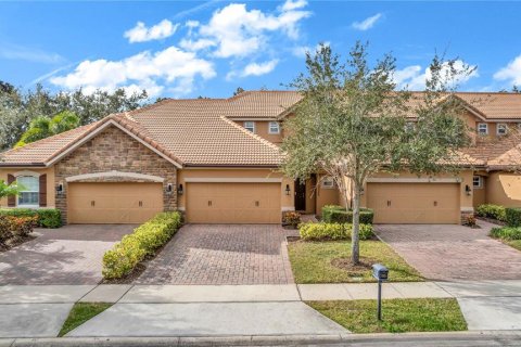 Townhouse in Orlando, Florida 4 bedrooms, 221.66 sq.m. № 2277025