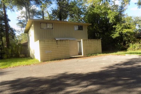 Immobilier commercial à vendre à Gainesville, Floride: 4 chambres, 167.22 m2 № 2131653 - photo 2