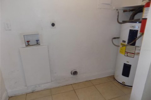 Immobilier commercial à vendre à Gainesville, Floride: 4 chambres, 167.22 m2 № 2131653 - photo 25