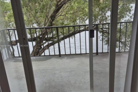 Adosado en venta en Sunrise, Florida, 2 dormitorios, 90.12 m2 № 1998741 - foto 7