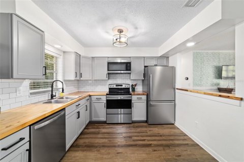 Casa en venta en Ocala, Florida, 3 dormitorios, 107.86 m2 № 1767911 - foto 5