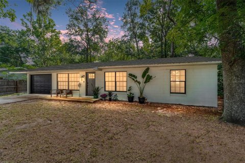 Casa en venta en Ocala, Florida, 3 dormitorios, 107.86 m2 № 1767911 - foto 1