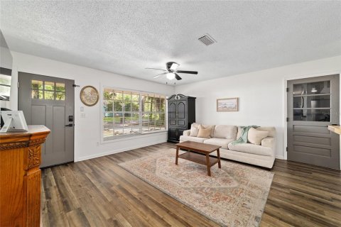 Casa en venta en Ocala, Florida, 3 dormitorios, 107.86 m2 № 1767911 - foto 10