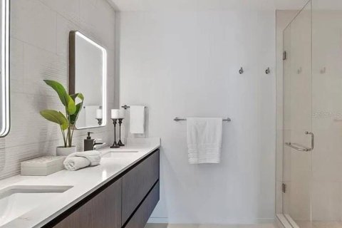 Condominio en venta en Clearwater, Florida, 2 dormitorios, 169.08 m2 № 2348236 - foto 21